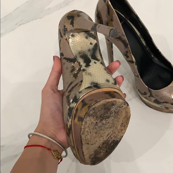 Brian Atwood heel - Picture 4 of 4